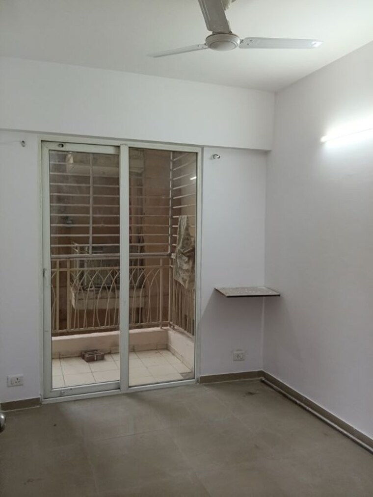 Room, mahagun-my-woods 2.5 Bedroom 1190 Sq.Ft. Apartment In Sector 16c Greater Noida Greater Noida 10677240