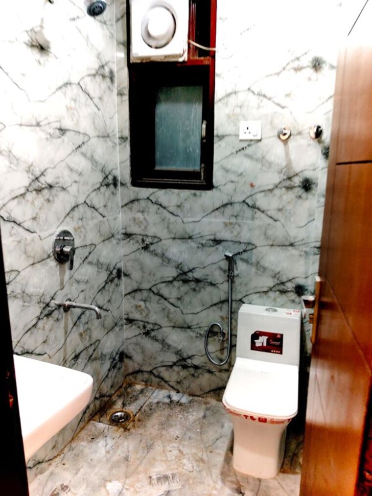 Living Room, advetaya-smart-homes 1 Bedroom 400 Sq.Ft. Apartment In Sector 104 Noida 10677043
