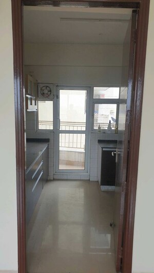 Room in 4 BHK Builder Floor at Sector 22 – for Rent