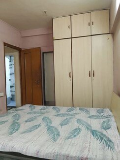 1 BHK Apartment For Rent in Goregaon West