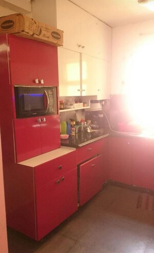 Kitchen in 4 BHK Apartment at DLF The Belaire, Sector 54 – for Rent