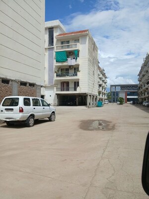 3.5 BHK Apartment For Sale in Roseate Homes, Ghazipur