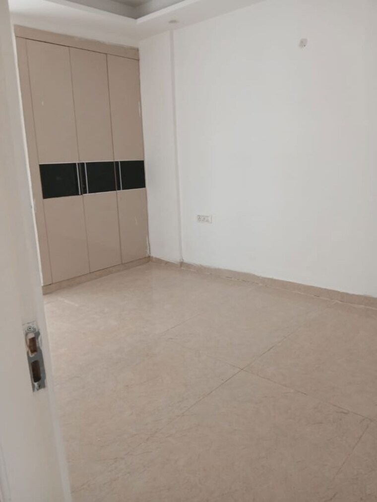 Room, roseate-homes 3.5 Bedroom 1900 Sq.Ft. Apartment In Ghazipur Zirakpur 10677312