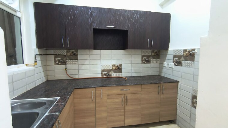 Kitchen, gaur-city-2-14th-avenue 2 Bedroom 955 Sq.Ft. Apartment In Sector 16c Greater Noida Greater Noida 10677310