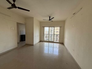 Room in 1 BHK Apartment at Vijay Orovia, Ghodbunder Road – for Rent