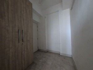 Room in 3 BHK Builder Floor at Sector 22 – for Rent