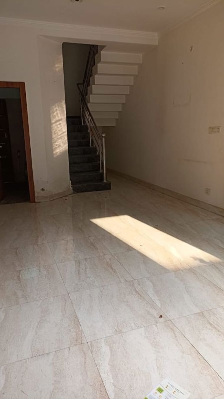 Balcony, gomti nagar 3 Bedroom 1550 Sq.Ft. Villa In Gomti Nagar Lucknow 10677298