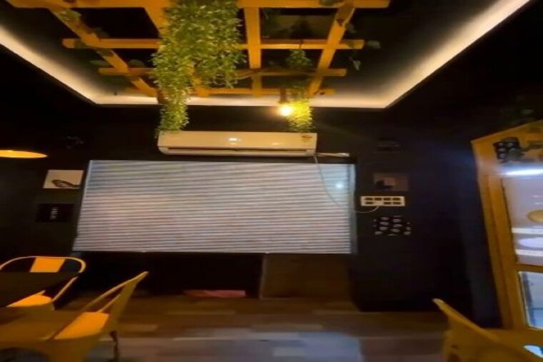 Living Room, indira nagar Commercial Shop 150 Sq.Ft. In Indira Nagar Lucknow 10677331