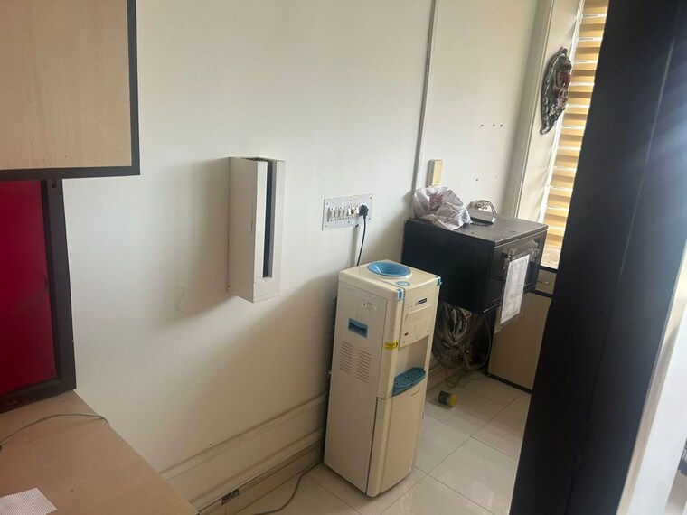 Team Area, jodhpur Commercial Office Space 582 Sq.Ft. In Jodhpur Ahmedabad 10675499
