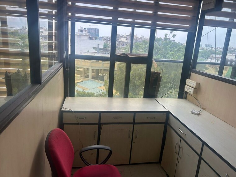 Team Area, jodhpur Commercial Office Space 582 Sq.Ft. In Jodhpur Ahmedabad 10675499