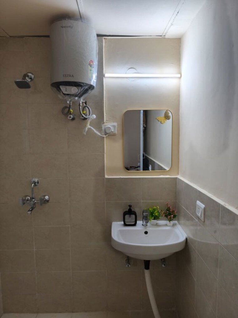 Bathroom, conscient-habitat-102 3 Bedroom 745 Sq.Ft. Apartment In Sector 102 Gurgaon 10677337