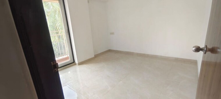 Room, green-square 1 Bedroom 300 Sq.Ft. Apartment In Kasarvadavali Thane 10677355
