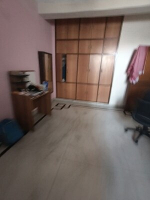 Room in 3 BHK Independent House at Sector 19 – for Rent