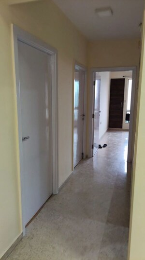 Building Lobby in 3 BHK Apartment at Hiranandani Meadows, Manpada – for Rent