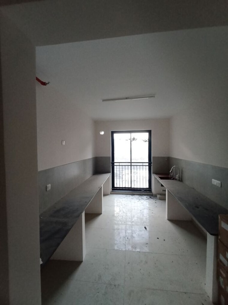 Kitchen, casagrand-cloud9 3 Bedroom 2002 Sq.Ft. Apartment In Sholinganallur Chennai 10677368