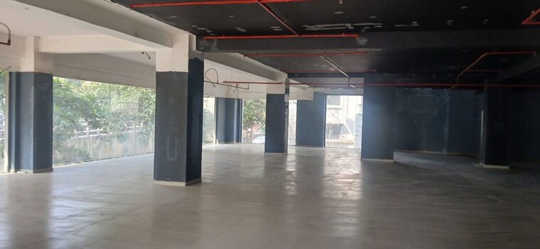 undefined, worli Commercial Showroom 16000 Sq.Ft. In Worli Mumbai 10677416