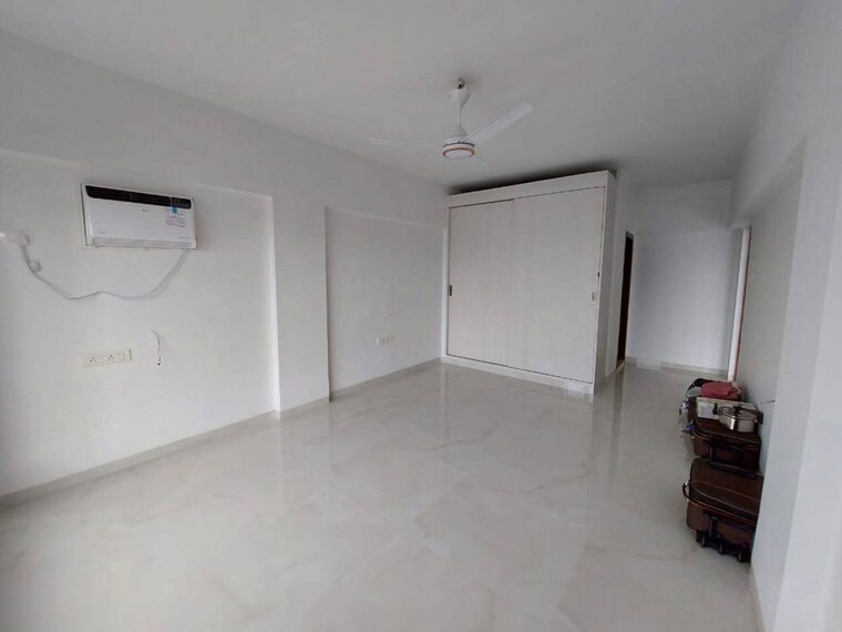 Room, sea-view-apartments-bandra 2 Bedroom 975 Sq.Ft. Apartment In Bandra West Mumbai 10677429