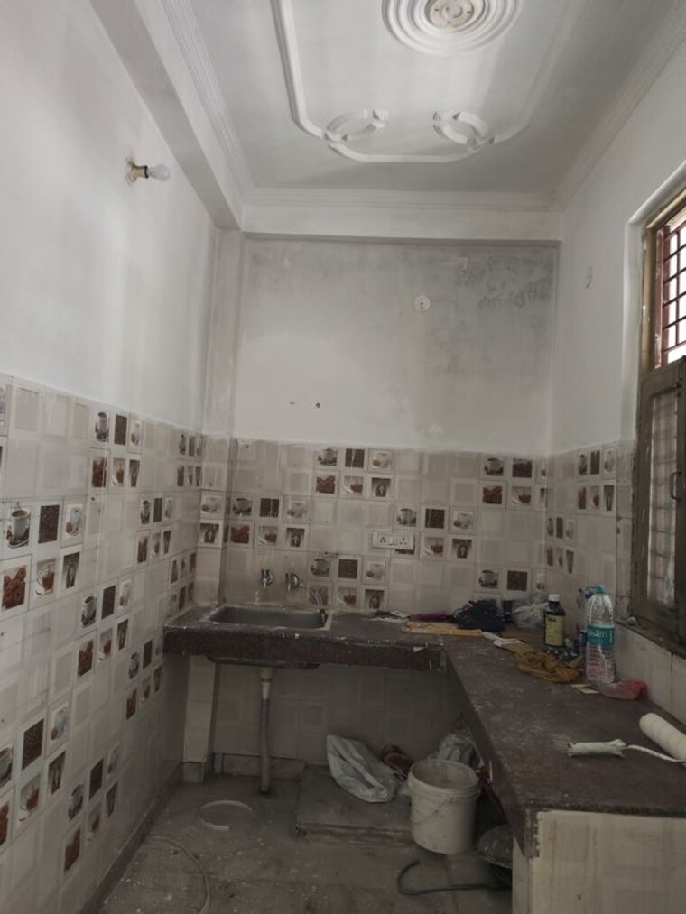 Bathroom, xu 1 greater noida 2 Bedroom 90 Sq.Mt. Independent House In Xu 1 Greater Noida Greater Noida 10677435