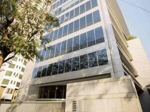  Office Space For Rent in Lodha Supremus Worli, Worli