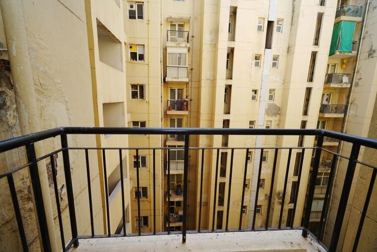 Balcony, piedmont-taksila-heights 3.5 Bedroom 1838 Sq.Ft. Apartment In Sector 37c Gurgaon 10677433