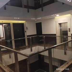 Staircase in 3 BHK Apartment at Richards Town – for Rent
