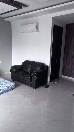 Living Room in 4 BHK Builder Floor at Green Fields Colony – for Sale