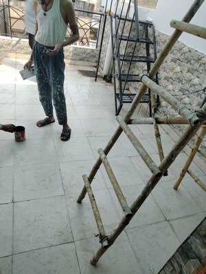 Staircase in 1 BHK Builder Floor at Malviya Nagar – for Rent