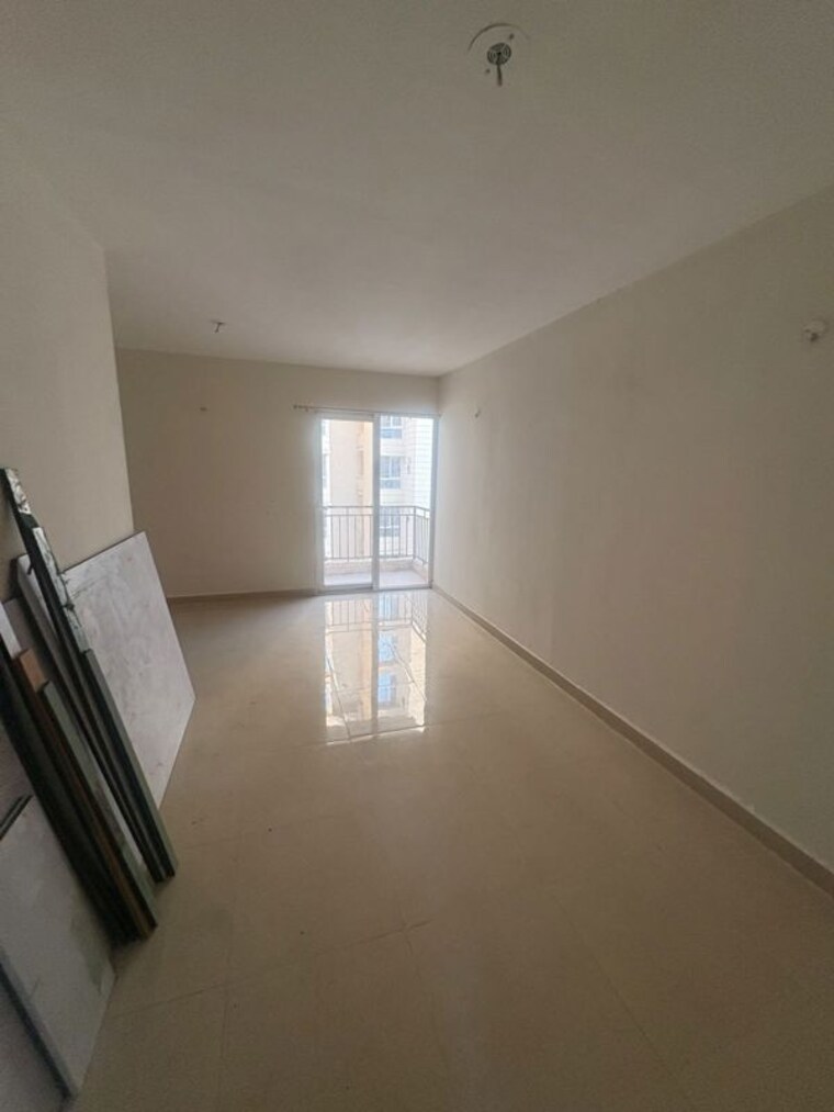 Room, signature-the-millennia-3 2 Bedroom 1000 Sq.Ft. Apartment In Sector 37d Gurgaon 10677490
