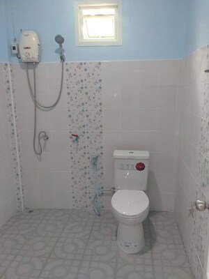 Bathroom in  Pg at Vineet Khand 6 – for Rent