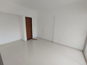 Room in 2 BHK Apartment at Dhanori – for Rent
