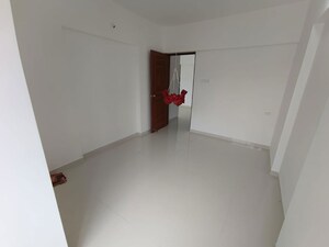 Room in 2 BHK Apartment at Dhanori – for Rent