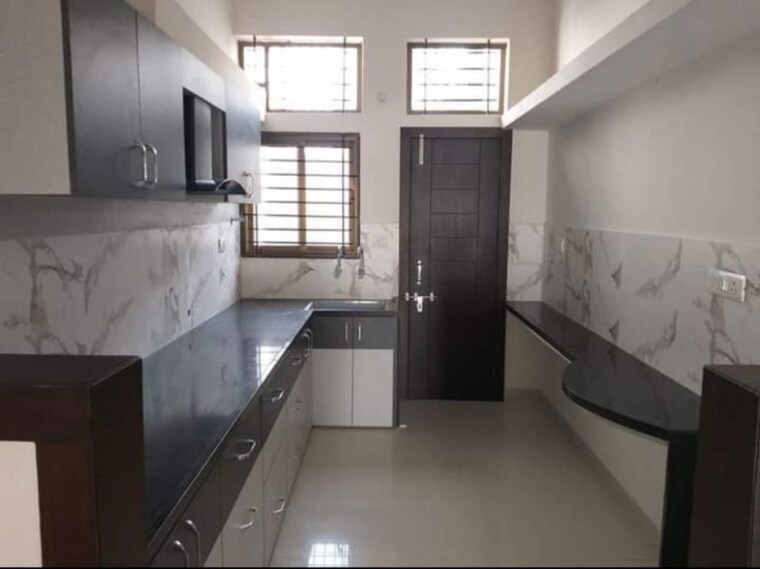 Kitchen, vibhuti khand Pg For Girls In Vibhuti Khand 10677515