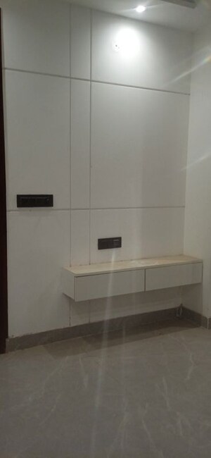 Bathroom in 2 BHK Builder Floor at Igi Airport Area – for Sale