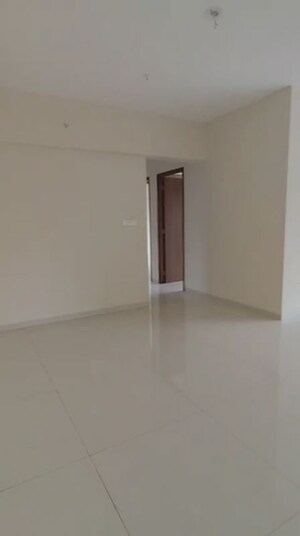 Living Room in 3 BHK Apartment at Chembur – for Rent