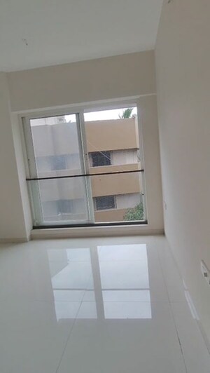Bedroom in 3 BHK Apartment at Chembur – for Rent
