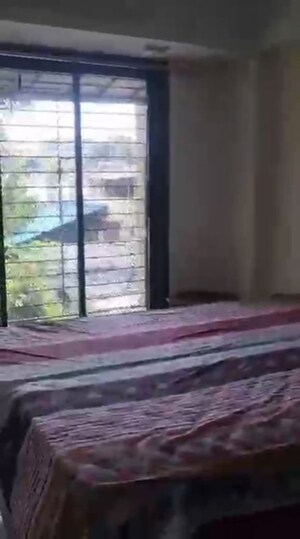 Bedroom in 2 BHK Apartment at Sindhi Society, Chembur – for Rent