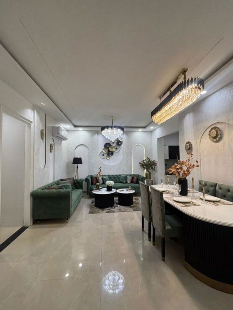Living Room, patiala road 3 Bedroom 150 Sq.Yd. Apartment In Patiala Road Zirakpur 10677595