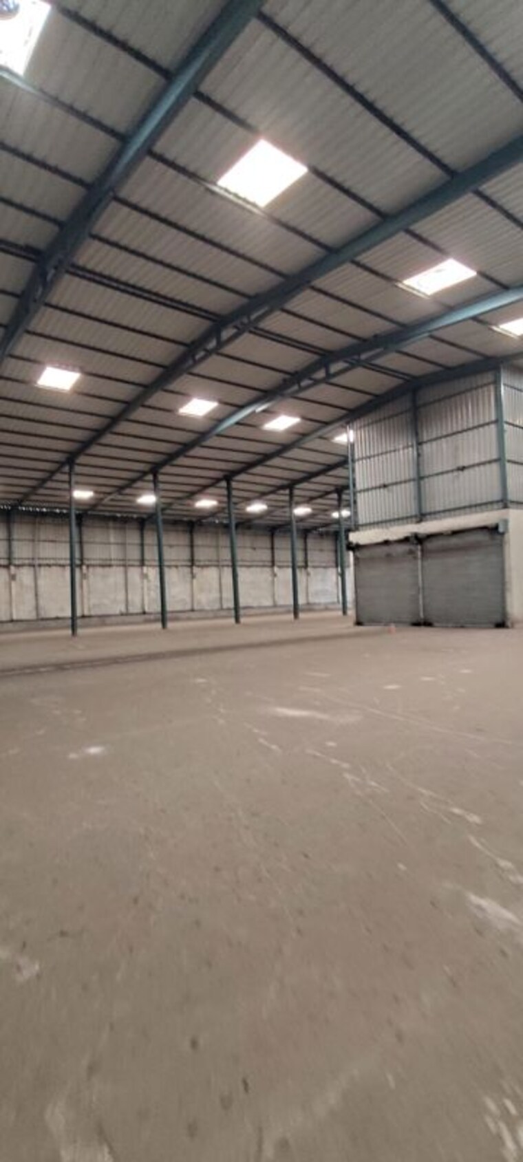  Parking, bhanpuri Commercial Warehouse 21500 Sq.Ft. In Bhanpuri Raipur 10677487