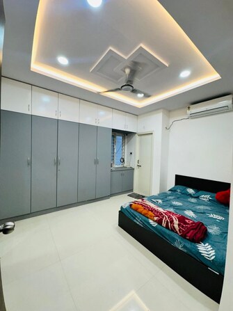 3 BHK +  2420 Sq.Ft. Apartment in Western Springs