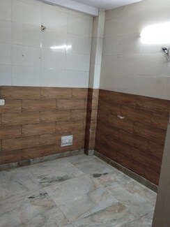 3 BHK Builder Floor For Rent in Khirki Extension
