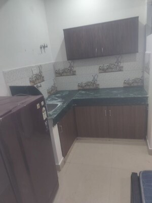 Room in 1 RK Builder Floor at Maidan Garhi – for Rent
