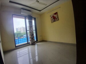 Room in 3 BHK Apartment at Tricity Pride, Ulwe – for Rent