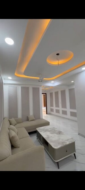 3 BHK Builder Floor For Sale in Shubh Villa, Sector 27 Yamuna Expressway