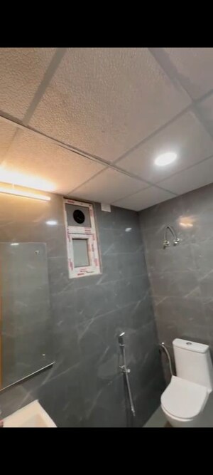 Parking in 3 BHK Builder Floor at Shubh Villa, Sector 27 Yamuna Expressway – for Sale