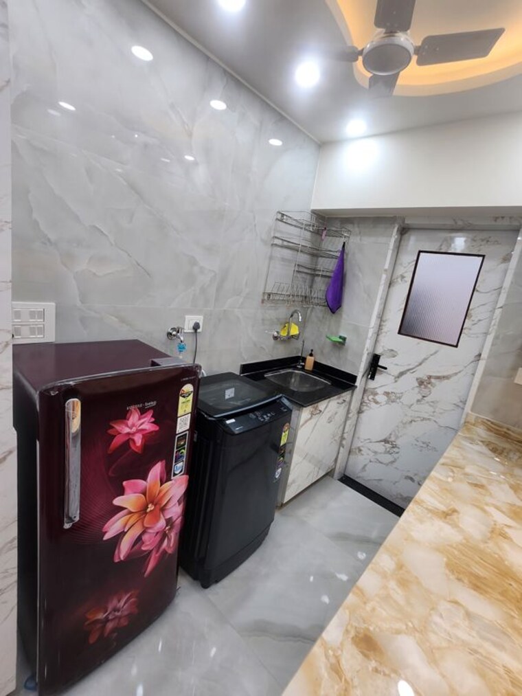Team Area, dlf-capital-greens-phase-i-and-ii Studio 365 Sq.Ft. Apartment In Moti Nagar Delhi 10677655