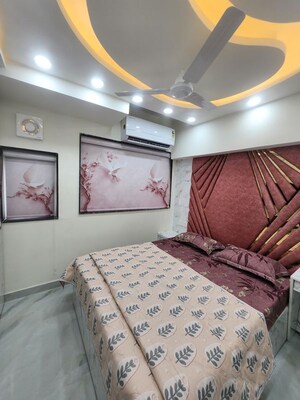 Bedroom in Studio Apartment at DLF Capital Greens Phase I And II, Moti Nagar – for Rent