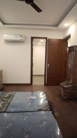 Bedroom in 4 BHK Apartment at Dhakoli – for Rent