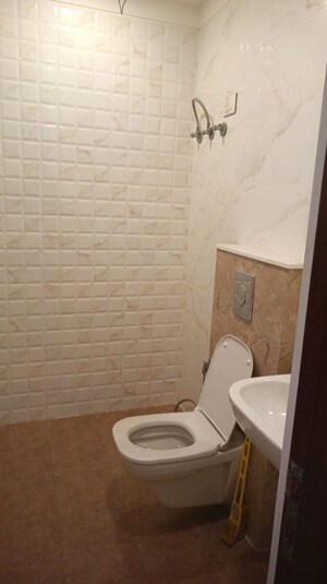 Bathroom in 4 BHK Apartment at Dhakoli – for Rent