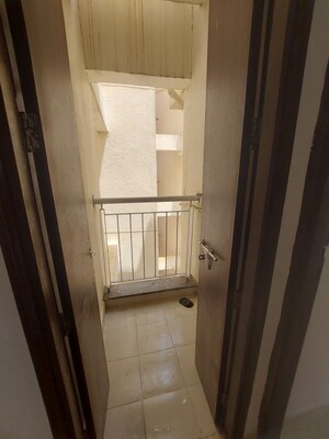 Laundry Area in 2 BHK Apartment at Runwal Greens, Mulund West – for Rent