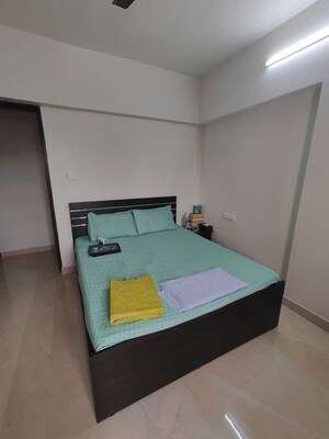 Bedroom in 2 BHK Apartment at Chembur – for Rent